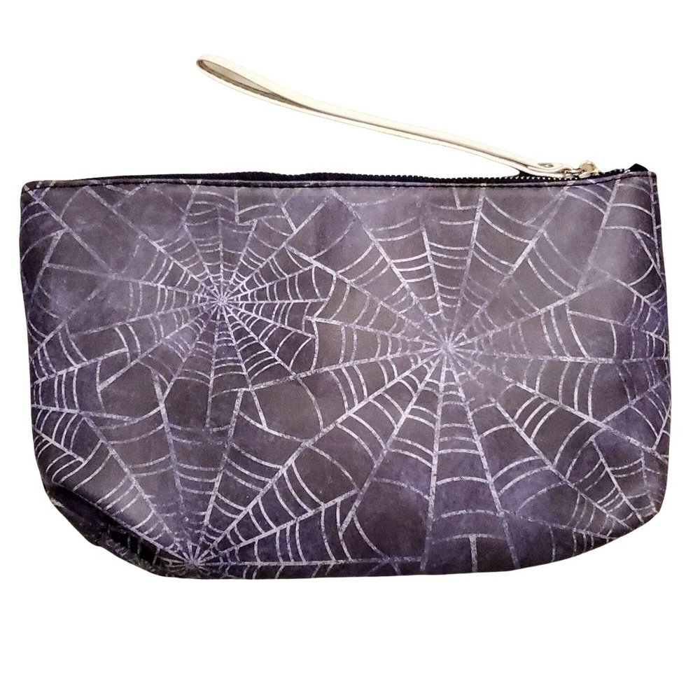 The Storehouse Flats: Cobweb Halloween Zipper Clutch Wristlet Bag NEW NWT